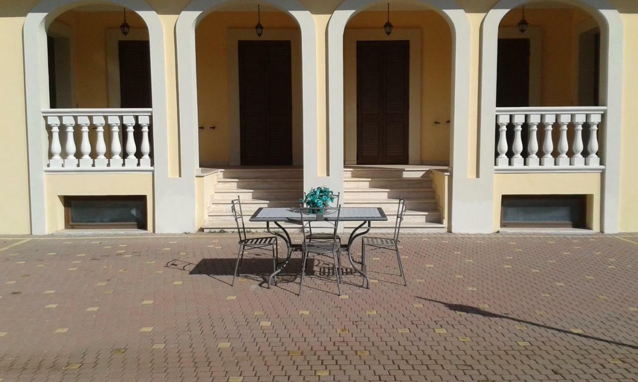 Villa Belvedere นาร์โด ภายนอก รูปภาพ