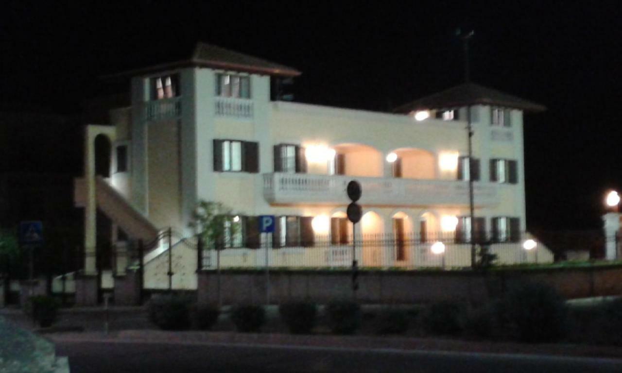 Villa Belvedere นาร์โด ภายนอก รูปภาพ